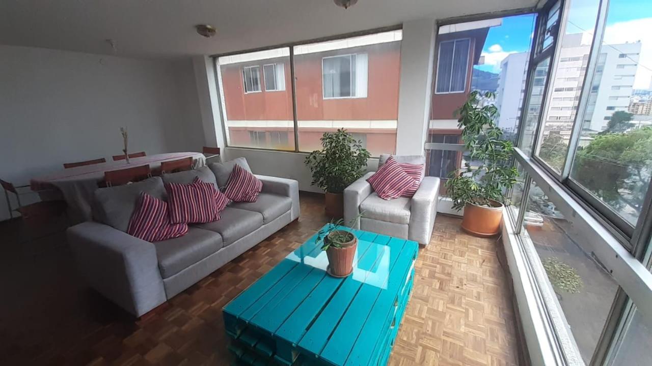 Apartament Edificio Foch Quito Zewnętrze zdjęcie